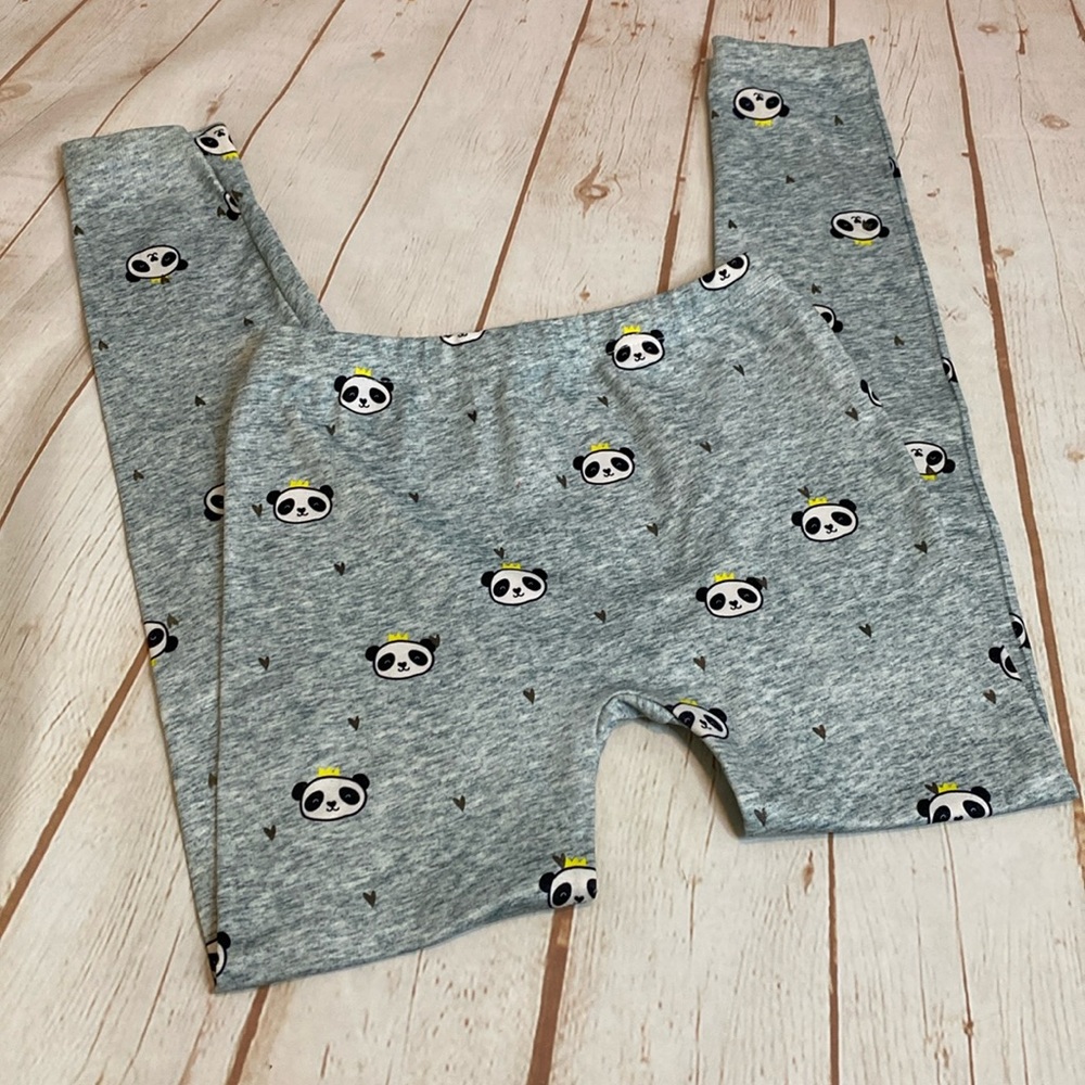 Capelli New York Kids Fleece Lined Leggings--Panda Bear with a Crown Print M/L